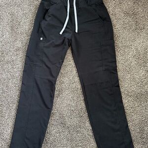 Figs Men's Cargo Pants in Black with Light Gray Drawstring